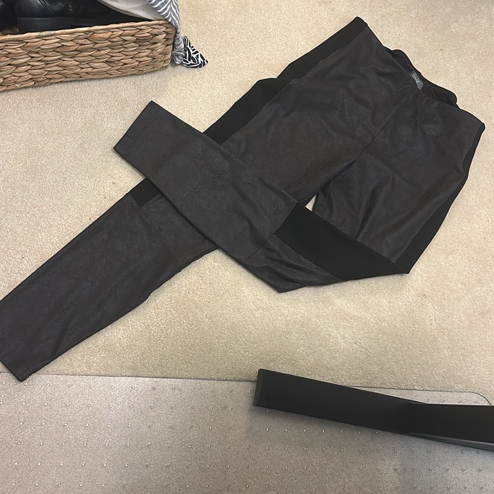 Lysee vegan leather black ponte leggings XL